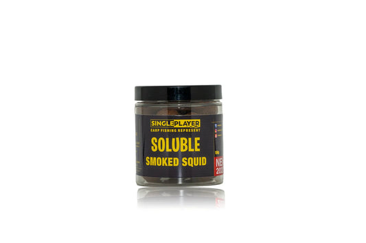 SINGLEPLAYER Rozpustné Boilies SOLUBLE Smoke Squid - 20mm 150g